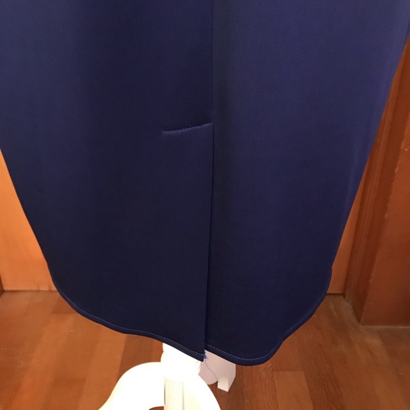 Royal blue dress - Picture 4 of 7